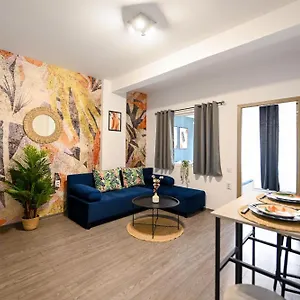 Old Town Charm - Modern & Comfortable In The Heart Of The , Bucharest Romania