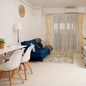 Unirii Urban Cozy , Bucharest Romania